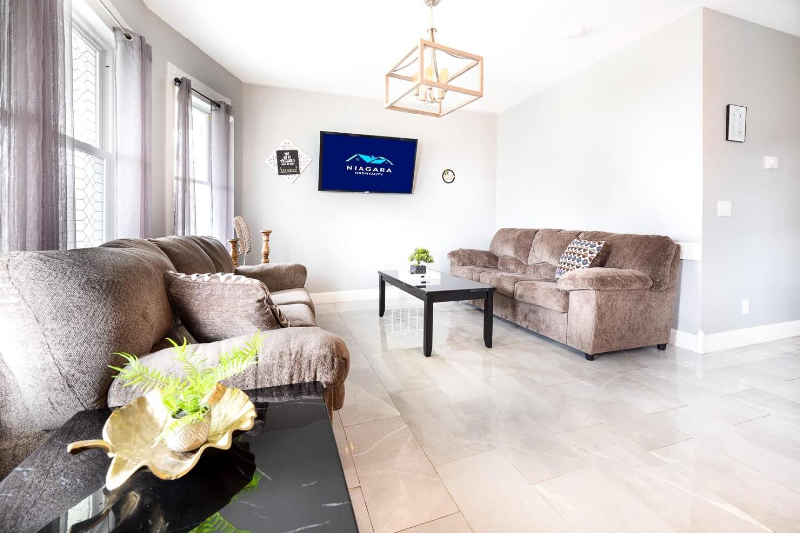 Quiet 4Br Near Niagara Falls & Casino Экстерьер фото